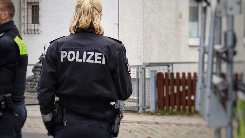 OLG Schleswig-Holstein zu Schadensersatzanspruch bei polizeilichem Schusswaffengebrauch