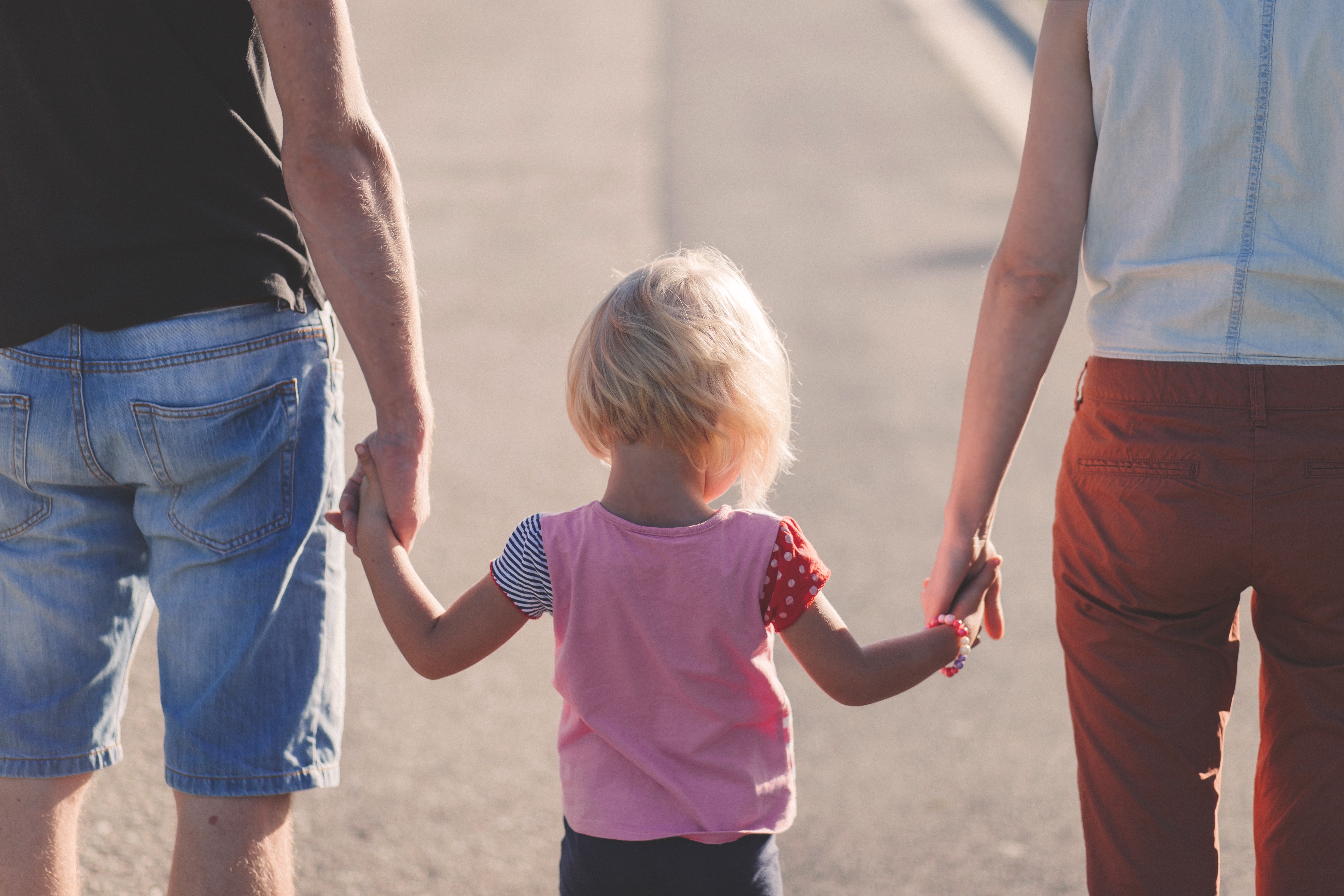 BVerfG zum vollständigen Ausschluss der Stiefkindadoption in nichtehelichen Familien