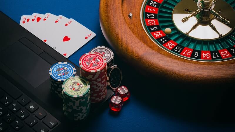 LG Gießen: Online-Casinos müssen Verluste erstatten