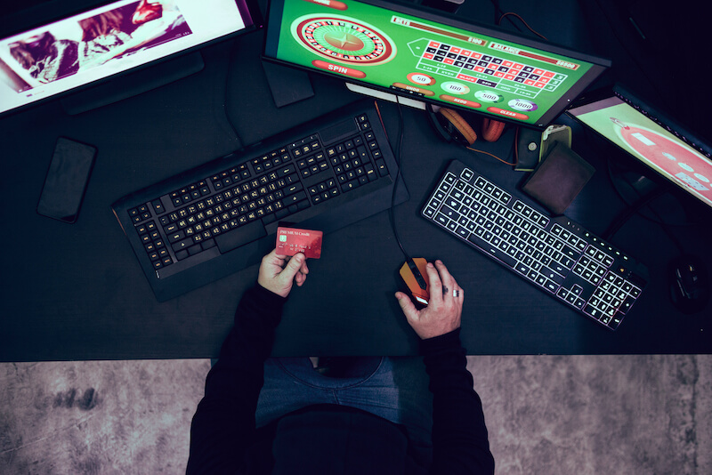 Online-Glücksspieler bekommt Geld zurück