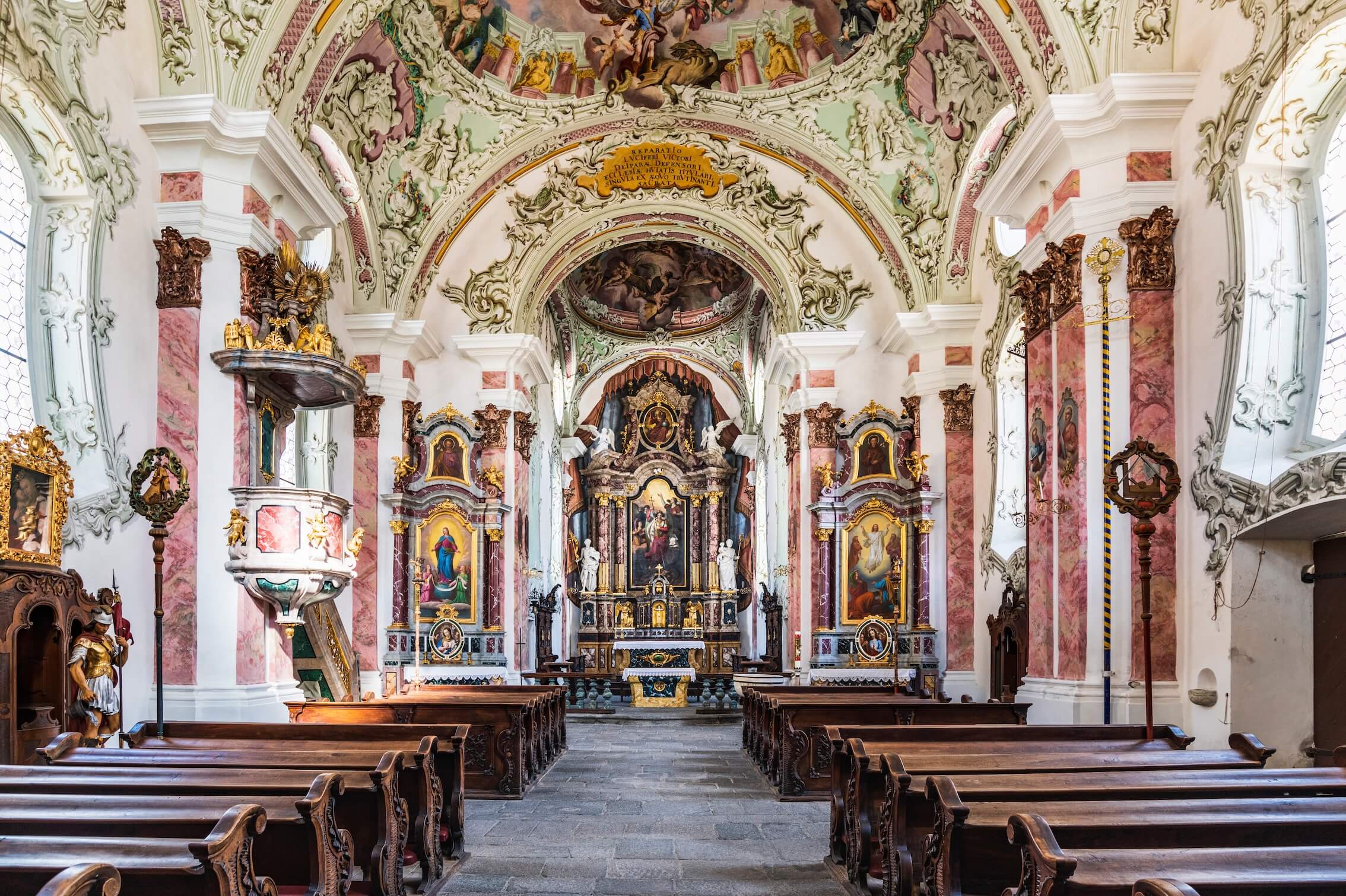 Letzter Akt im Fall Egenberger: BAG korrigiert sein Urteil zur Kirchenzugehörigkeit in Stellenausschreibungen