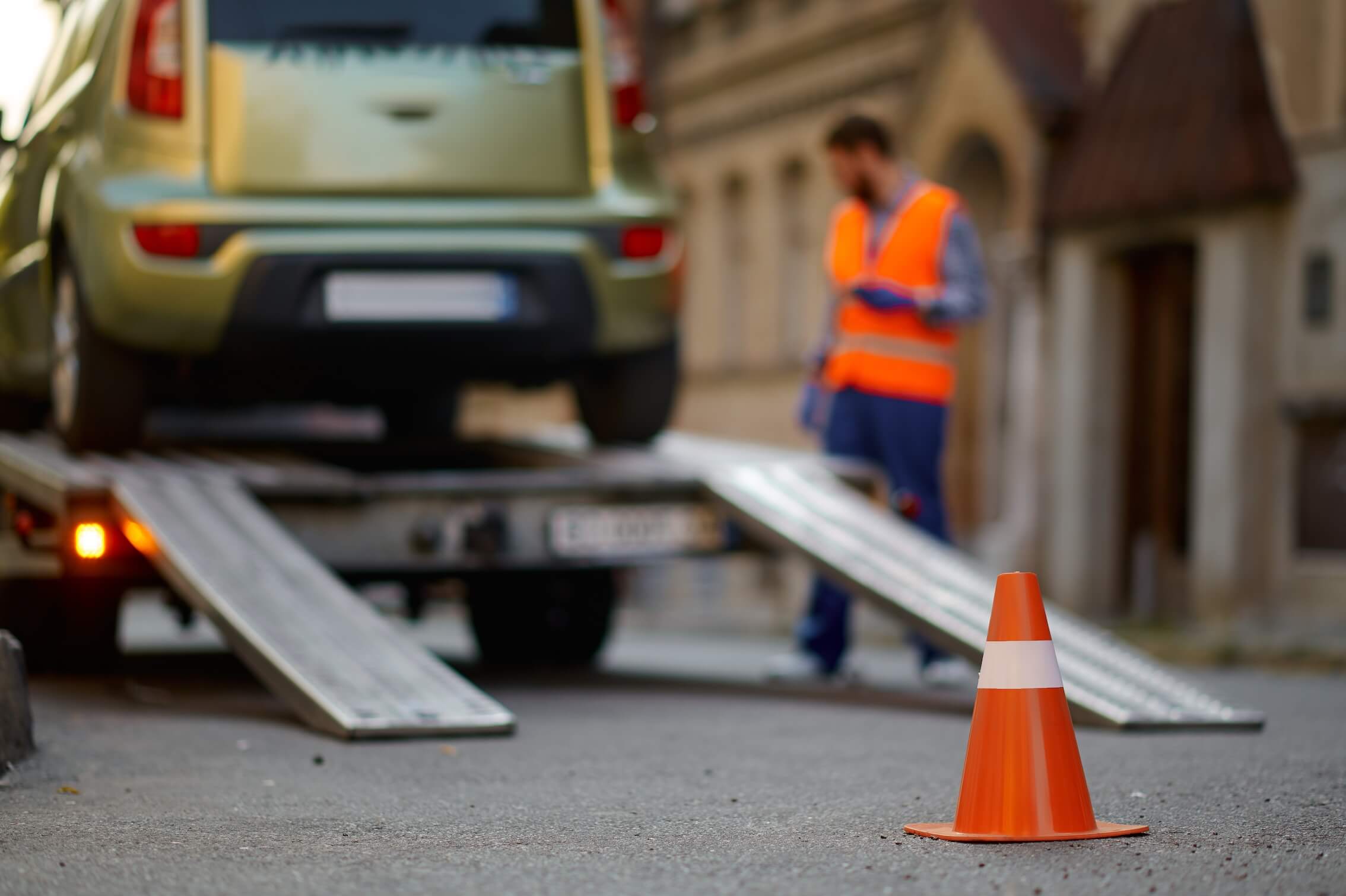 BGH zum Abschleppen auf Privatparkplätzen: Wer die Parkzeit überschreitet, begeht verbotene Eigenmacht